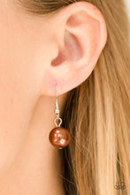 Load image into Gallery viewer, 5th Avenue A Lister Brown