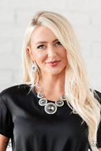 Load image into Gallery viewer, Global Glamour Hematite
