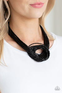 Knotted Knockout Black