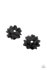 Things That Go BLOOM! Black